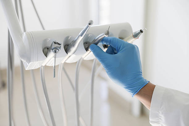 Professional Emergency Dentist technician working in Camp Barrett, VA